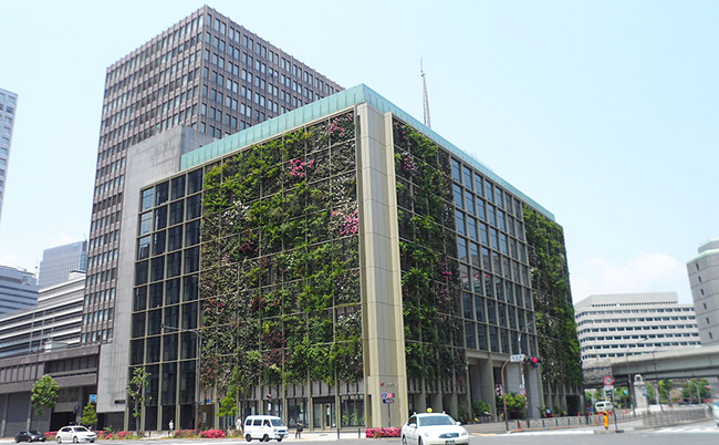 1024px-Pasona_building