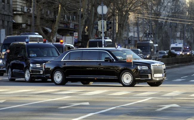 shutterstock_1287897889