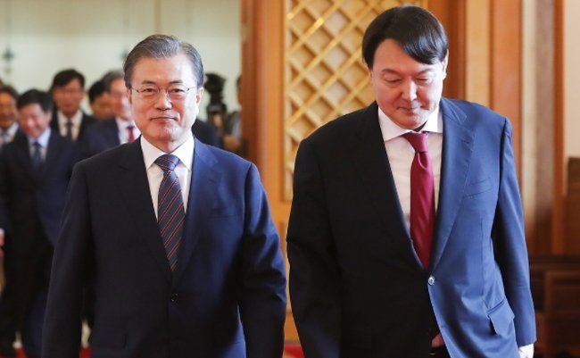 大揺れ韓国。電撃辞任の韓国検事総長が文在寅に投げつけた爆弾