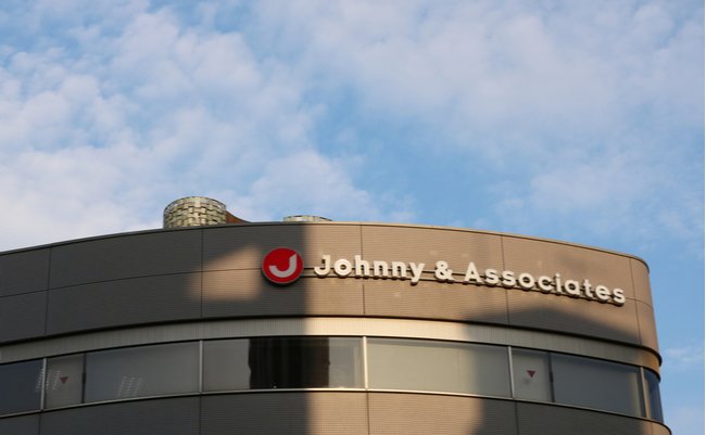 shutterstock_1872577228