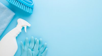 White,Bottle,,Rag,,Rubber,Protective,Gloves,And,Brush.,Cleaning,Set