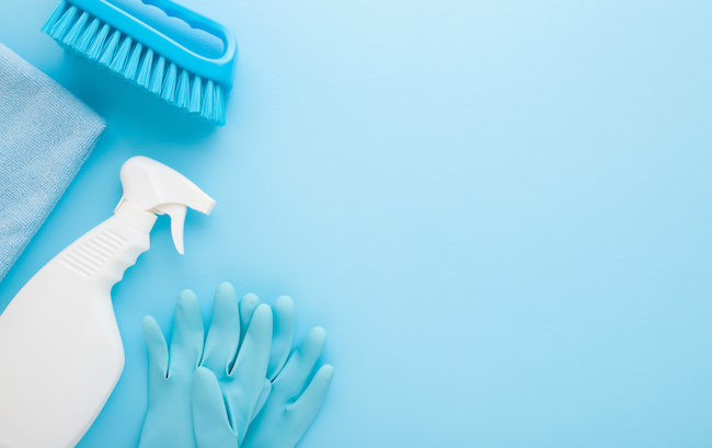 White,Bottle,,Rag,,Rubber,Protective,Gloves,And,Brush.,Cleaning,Set