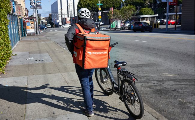 shutterstock_1676502244