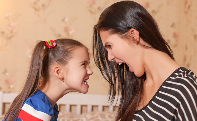 Mother,And,Daughter,Make,Each,Other,Terrible,Faces