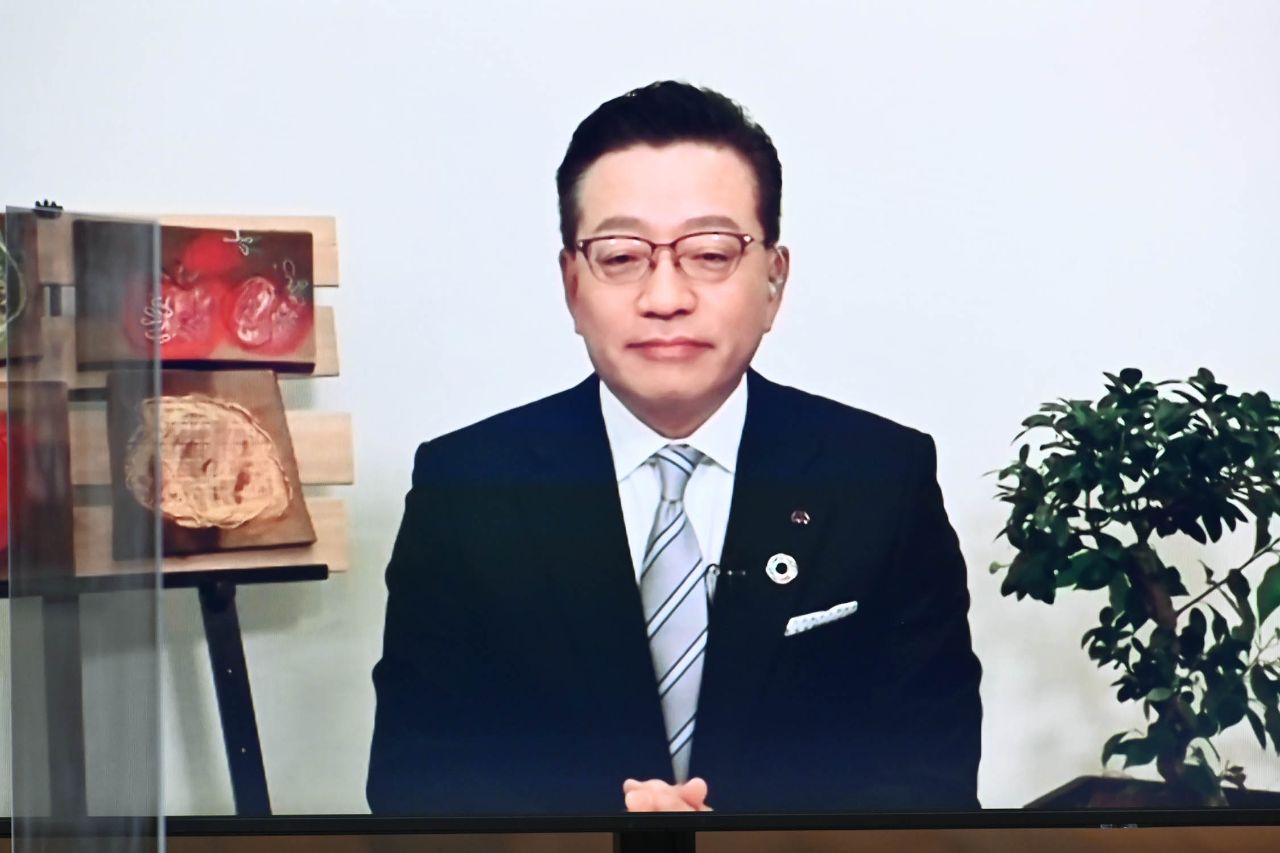 23b340c0c033452cc7e158dc1d74b0e2