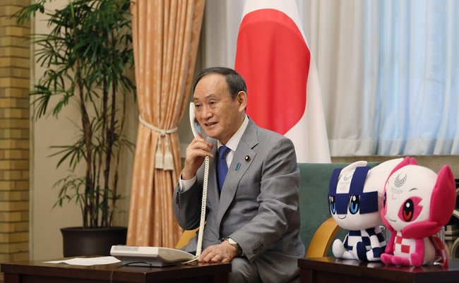 菅首相_五輪_20210725gold1