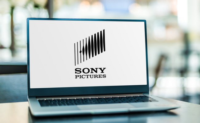 shutterstock_1929829979