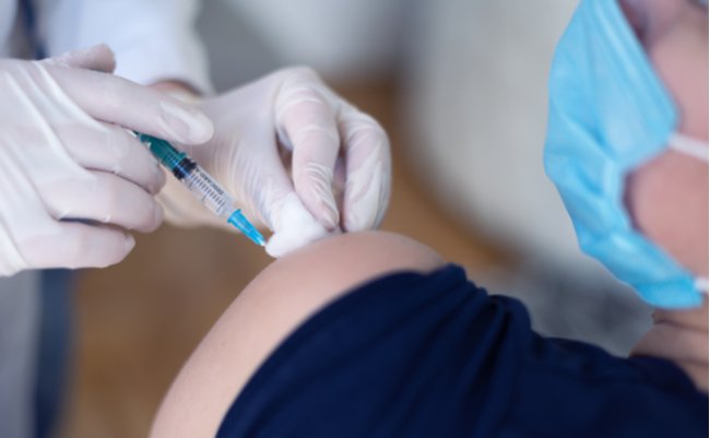 「遅発性副反応」のデータを明かさぬワクチンキャンペーンの問題点