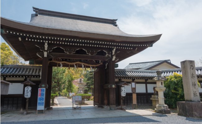 shutterstock_1737599102