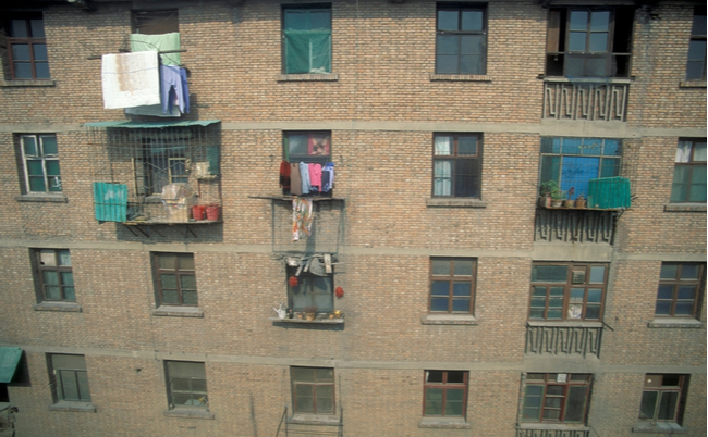 shutterstock_2102391175