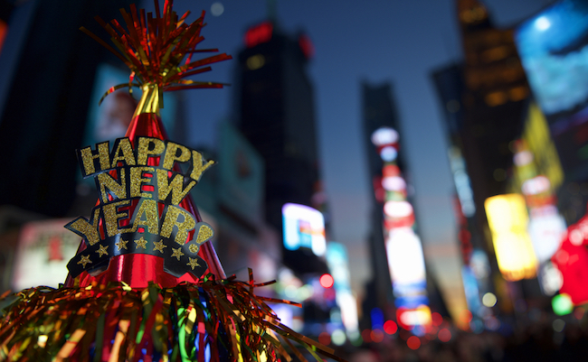 Happy,New,Year,Hat,With,Colorful,Decoration,In,Times,Square