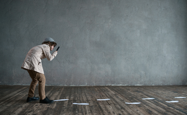 Little,Detective,In,Studio