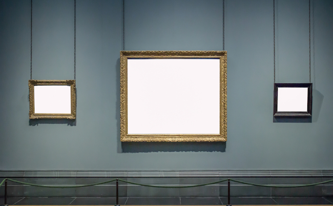 3,Blank,Hanging,Individual,Frames,In,An,Art,Gallery,Museum