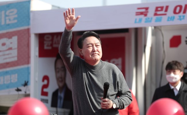 文在寅の牢獄送りは決定か。韓国大統領選、宿敵当選で訪れる絶望