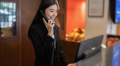 Welcome,To,The,Hotel,happy,Young,Asian,Woman,Hotel,Receptionist,Worker