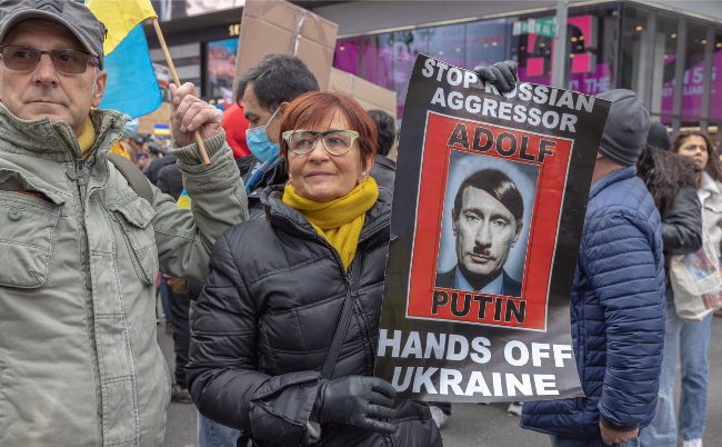 shutterstock_2132787813