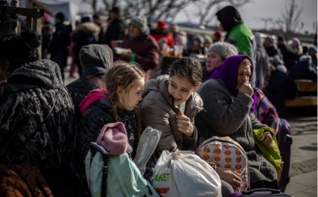 shutterstock_2137655807