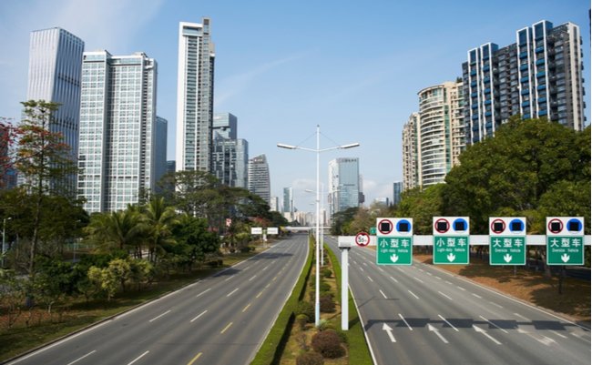 shutterstock_2136381539