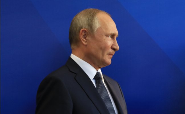 「プーチンを打ち負かせ」世界的投資家が国際会議で唱えた裏側