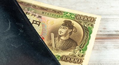 Old,10000,Yen,Japanese,Banknote