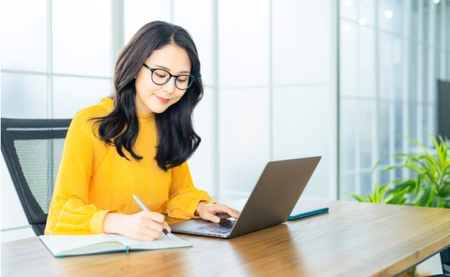 shutterstock_2177772641