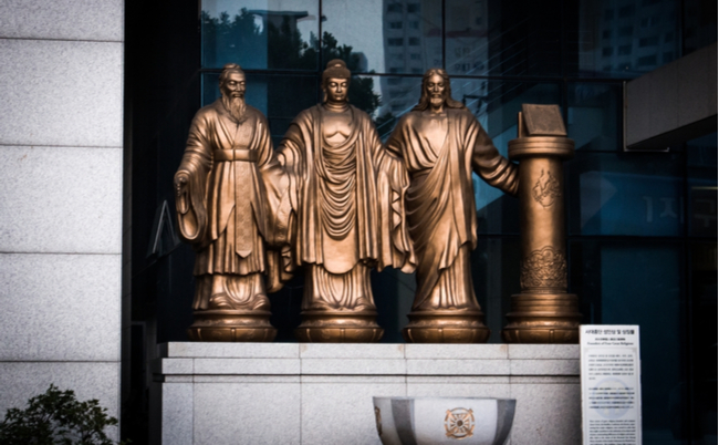 shutterstock_2194770639