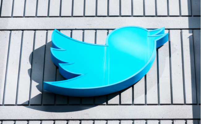 shutterstock_1633645513