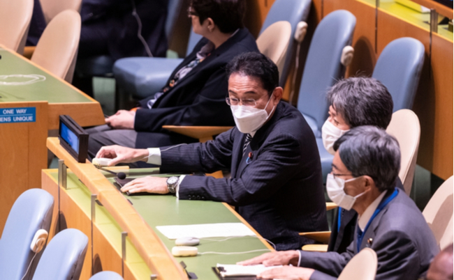 shutterstock_2185307689