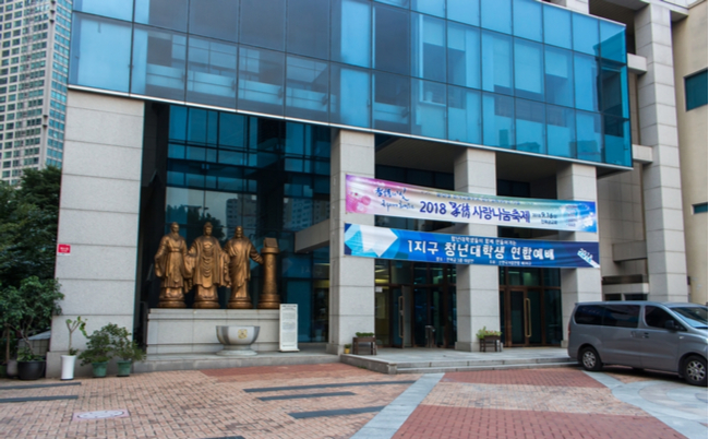 shutterstock_2194770637