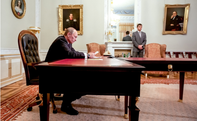 shutterstock_2223560367