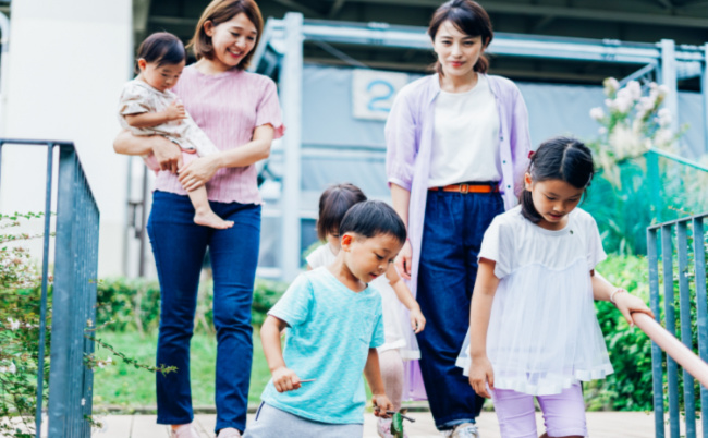 Shutterstock_1986941828