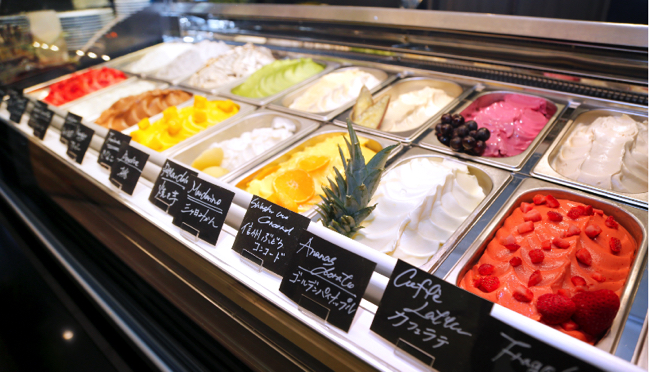 「プレミアムカルビ」はジェラート＆デザートビュッフェが特徴