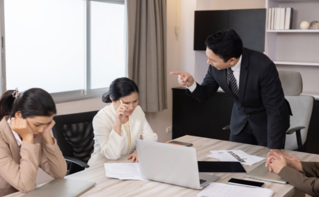 Shutterstock_2140780111