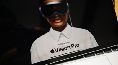 Shutterstock_2314221273