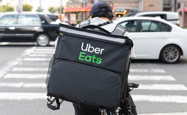 Osaka,,Japan,-,October,,,2019,:,Uber,Eats,Rider