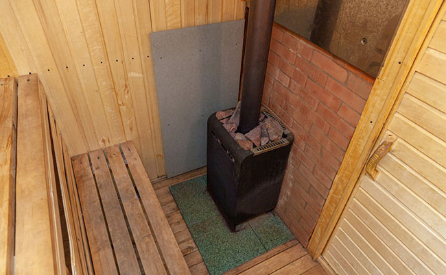 Interior,Details,Of,Traditional,Finnish,Sauna,Steam,Room.,Traditional,Old