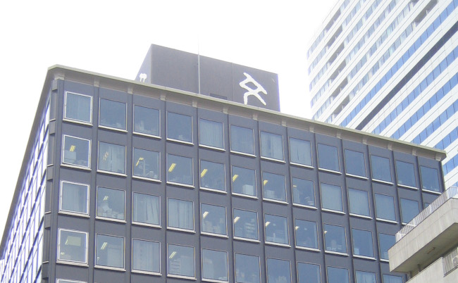 Bungei_Shunju_(head_office_3)