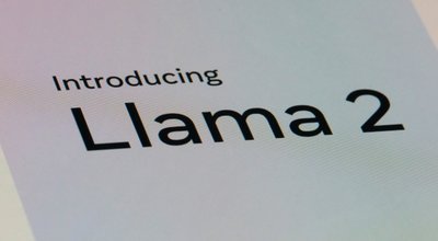 Shanghai,china-july,19th,2023:,Llama,2,Logo,,Large,Language,Ai,Model