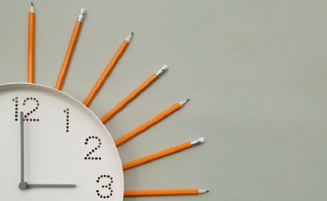 Banner,With,Clock.,3,O'clock.,Daytime.,Study,Time.,Back,To