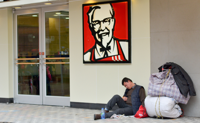 Shanghai,,Cn,-,Mar,15,2015:chinese,Adult,Man,Homeless,Sit