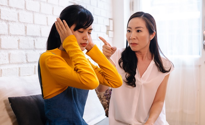 Argument,Between,Annoyed,Asian,Teenage,Daughter,And,Upset,Middle,Aged