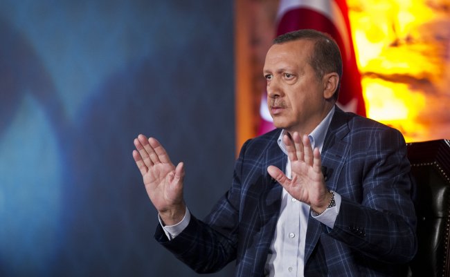 Istanbul,,Turkey,-,August,05:,The,Portrait,Of,Turkey's,Prime