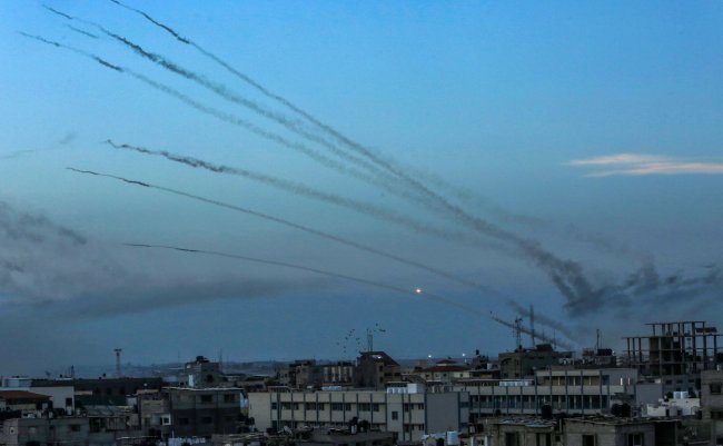 Hamas,Fires,A,Large,Number,Of,Rockets,Towards,Israel,In