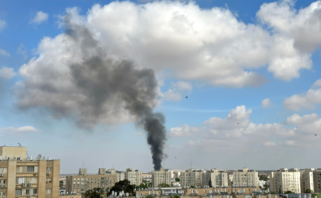 Beer,Sheva,,Israel,-,October,07,,2023:,A,Column,Of