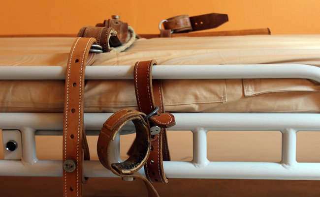 bed for retraining psychiatric patients