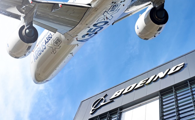 Moscow,,Russia,-,Circa,August,,2015:,Boeing,Company,Lettering,Logo