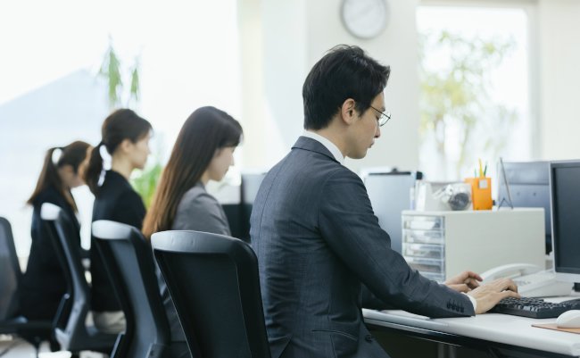 Group,Of,Asian,Businessperson,In,The,Office.