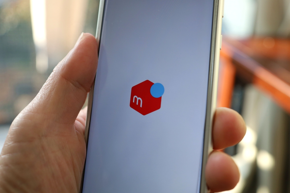 Tokyo,Japan,,November,2022.,Screenshot,Of,The,Smartphone,App,(mercari)