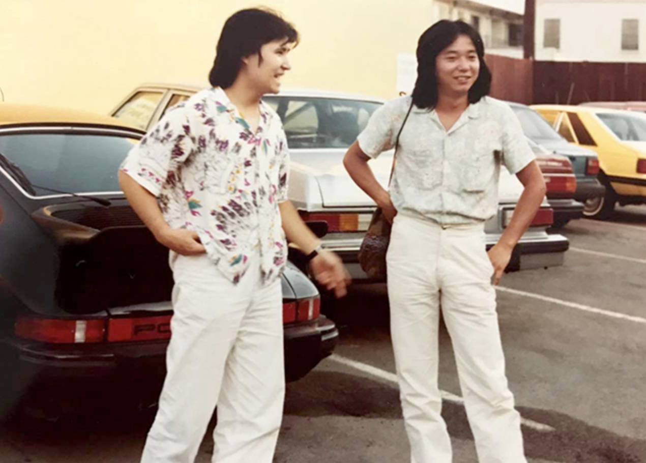 山下達郎の黄金リズム隊、青山（左）と伊藤（右）。伊藤広規office提供