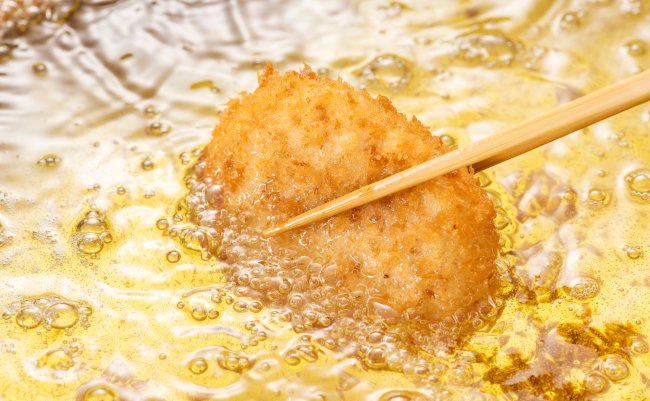 Japanese,Pork,Loin,That,Cooks,Tonkatsu